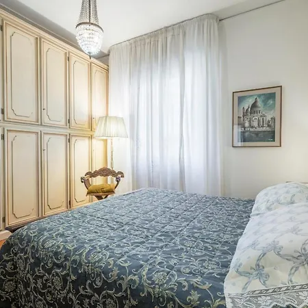 Casa Adriana Elegante E Luminosa